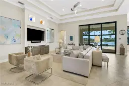 Picture of 12749 Dundee Ln, Naples, FL 34120