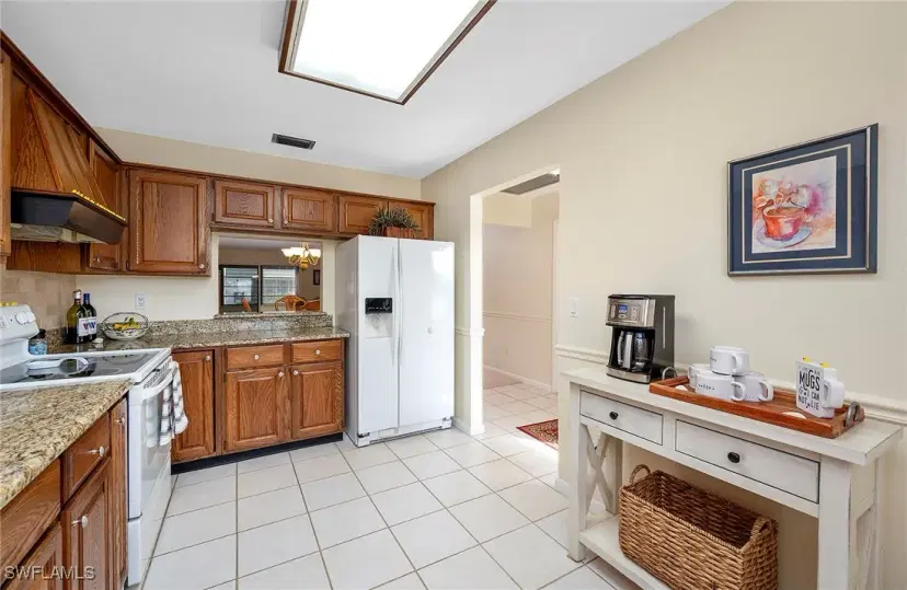 Picture of 1267 Hazeltine Dr, Fort Myers FL 33919