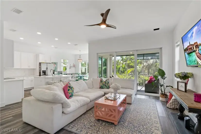 Picture of 7679 Victoria Cove Ct, Fort Myers FL 33908