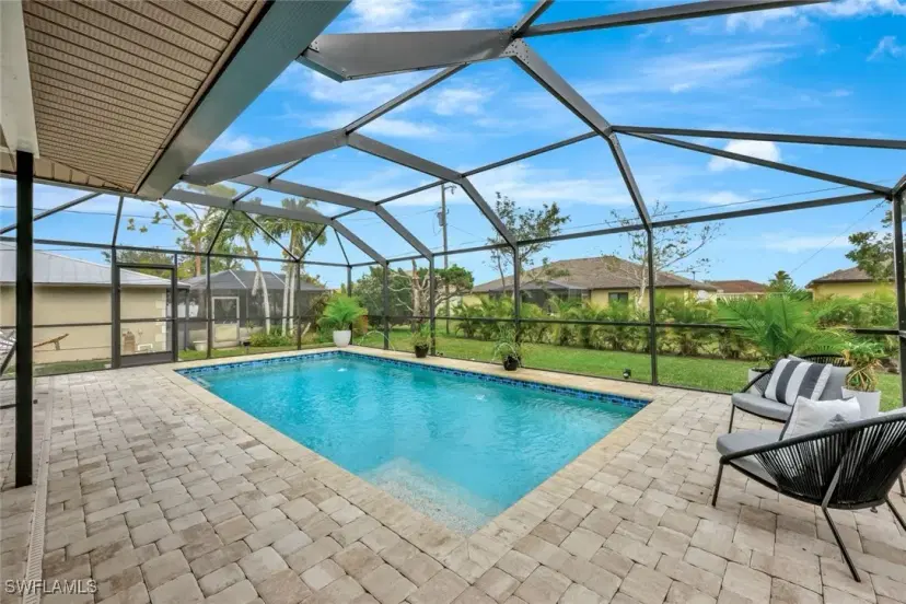 Picture of 131 SE 7Th Pl, Cape Coral FL 33990