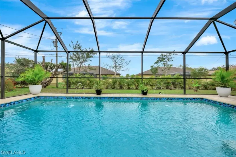 Picture of 131 SE 7Th Pl, Cape Coral FL 33990