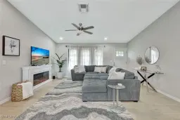 Picture of 131 SE 7Th Pl, Cape Coral, FL 33990