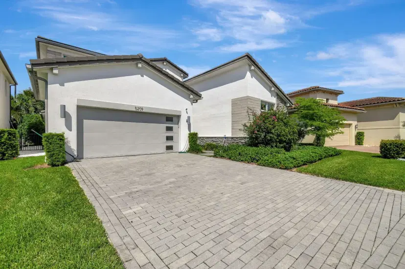 Picture of 5209 Beland Drive, Lake Worth FL 33467