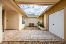Picture of 5676 Montilla Dr, Fort Myers, FL 33919
