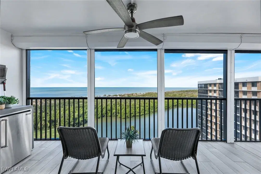 Picture of 11 Bluebill Ave 1105, Naples, FL 34108