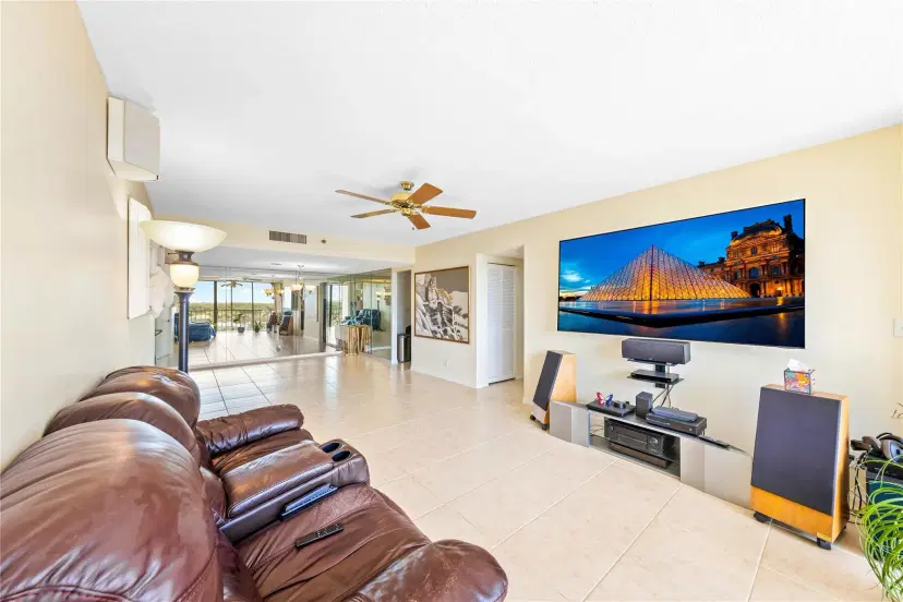 Picture of 5951 Wellesley Park Dr 705, Boca Raton FL 33433