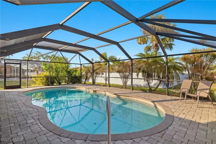 Picture of 325 NW 9Th St, Cape Coral FL 33993