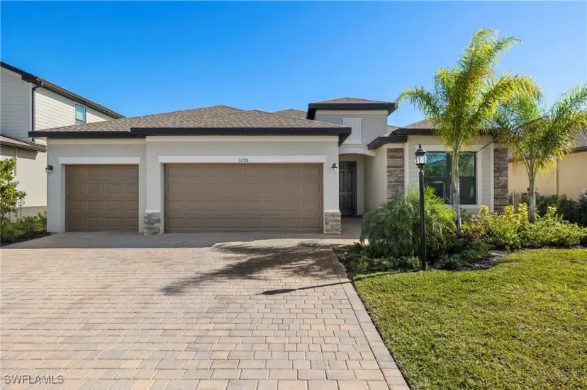 Picture of 3296 Altimira Dr, Fort Myers FL 33905