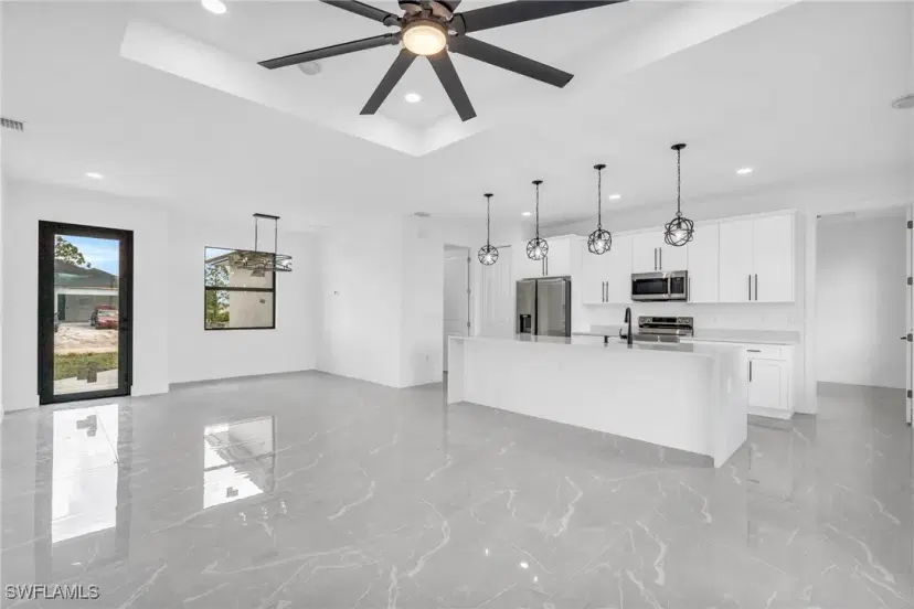 Picture of 1504 Rena Ave S, Lehigh Acres FL 33976