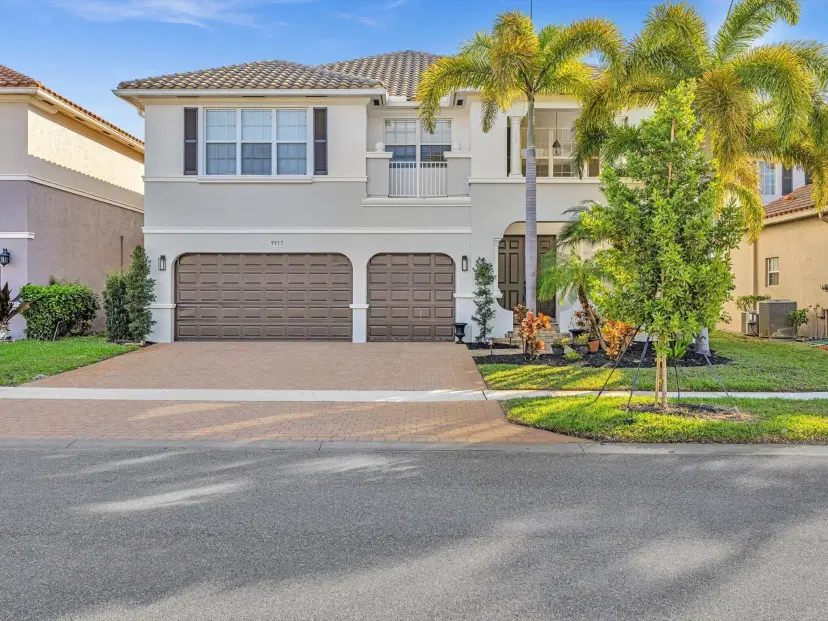 Picture of 9917 Cobblestone Creek Drive, Boynton Beach FL 33472