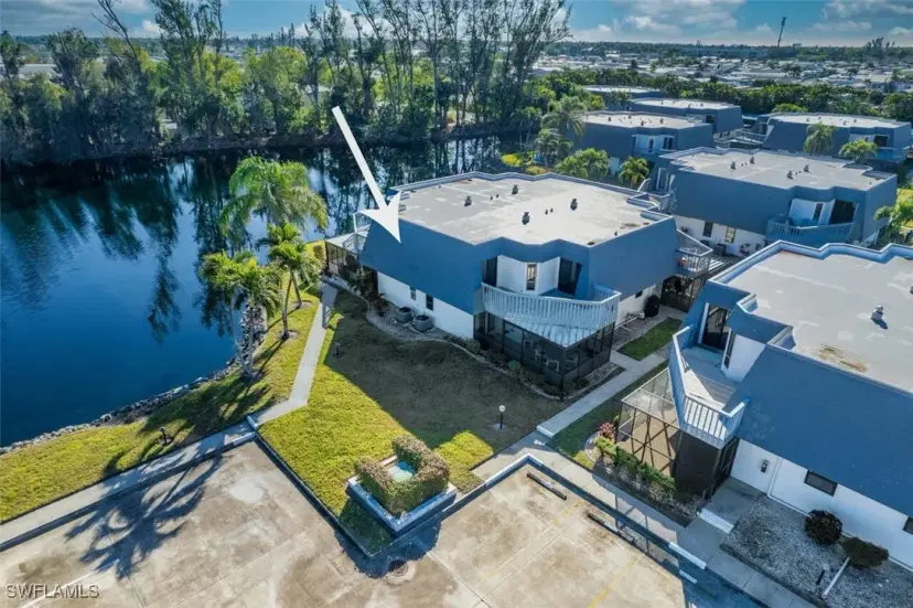 Picture of 16131 Amberwood Lake CT 3, Fort Myers FL 33908
