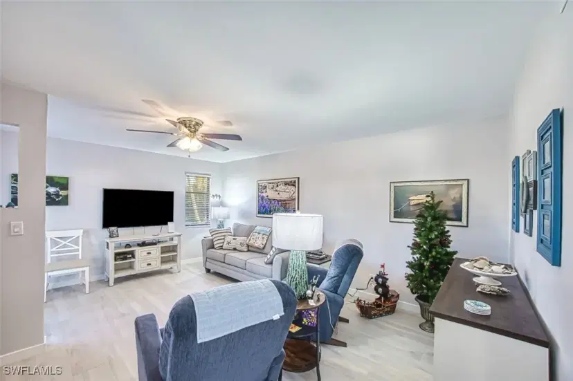 Picture of 16131 Amberwood Lake CT 3, Fort Myers FL 33908