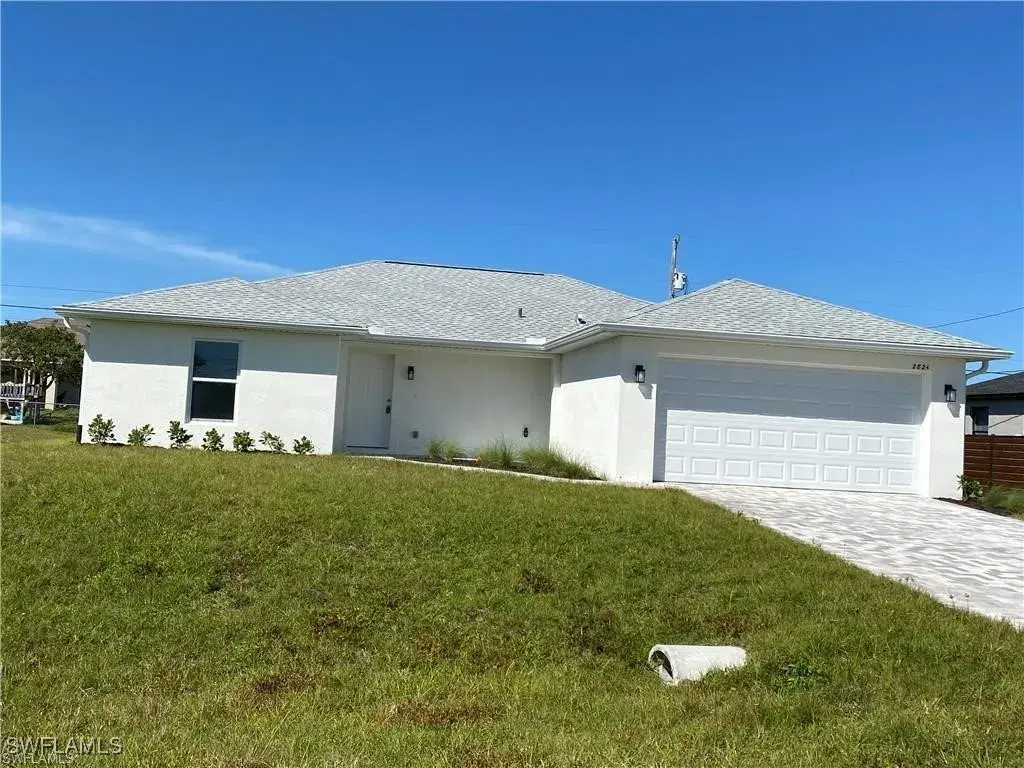 Picture of 2824 NE 2Nd Ave, Cape Coral, FL 33909