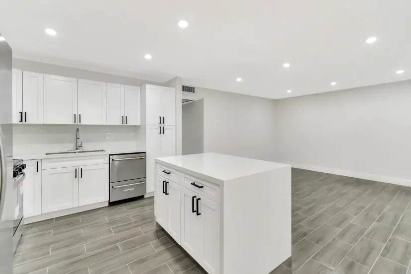 Picture of 4014 Yarmouth A, Boca Raton FL 33434