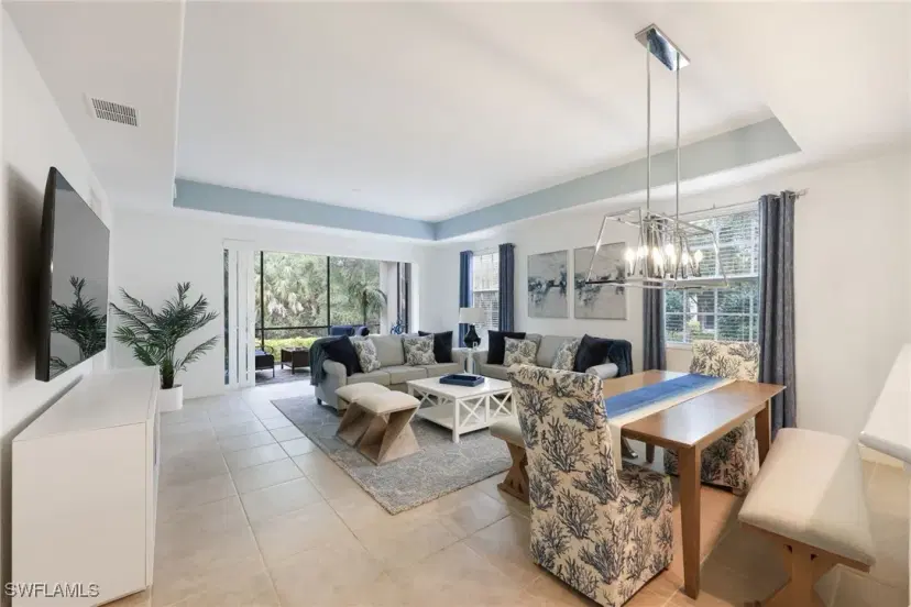 Picture of 7849 Hawthorne Dr 802, Naples FL 34113