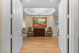 Picture of 81 Seagate Dr 1103, Naples, FL 34103