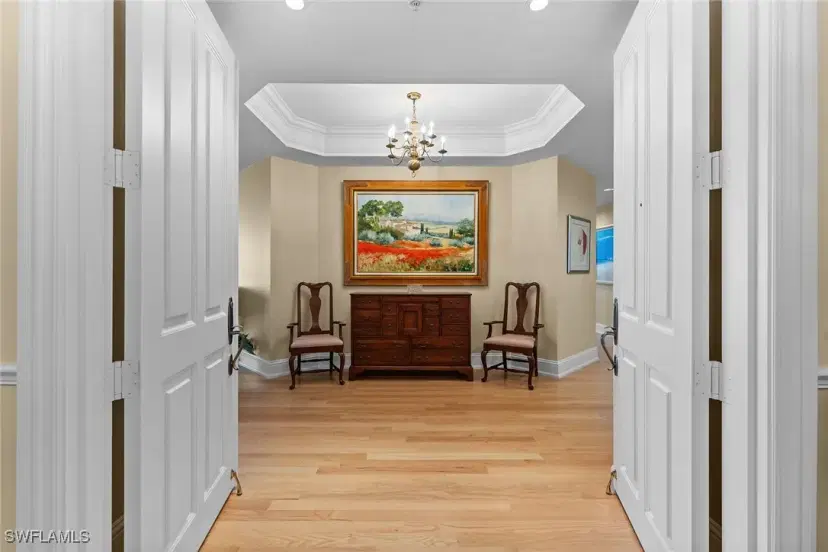 Picture of 81 Seagate Dr 1103, Naples FL 34103