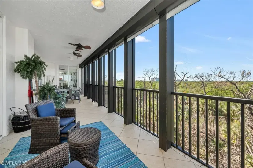 Picture of 445 Cove Tower Dr 504, Naples FL 34110