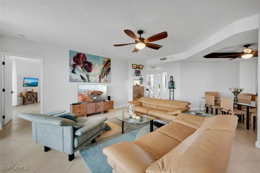Picture of 445 Cove Tower Dr 504, Naples FL 34110