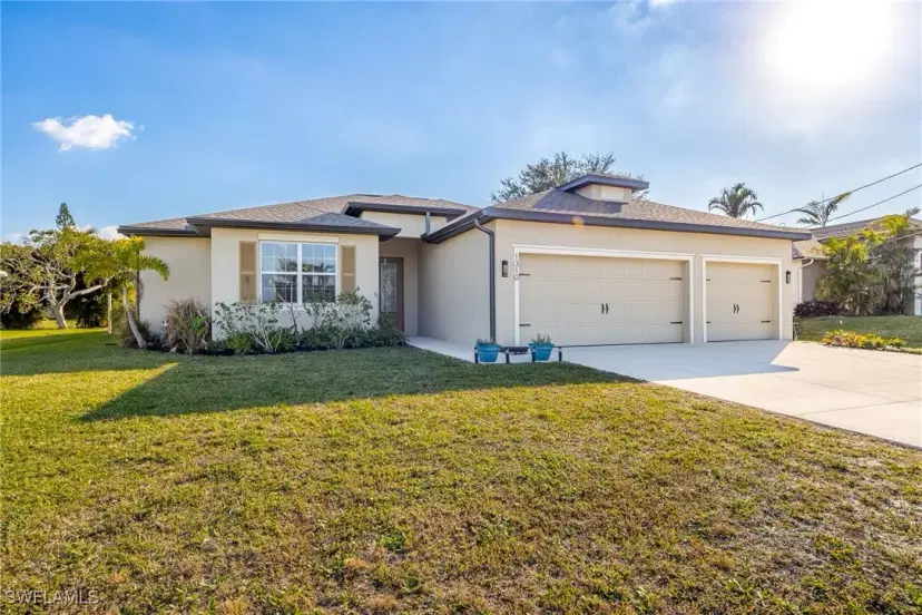 Picture of 1310 SW 11Th St, Cape Coral FL 33991