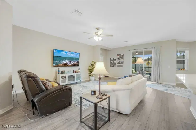 Picture of 1310 SW 11Th St, Cape Coral FL 33991