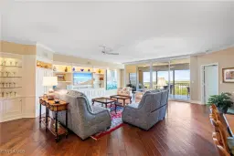 Picture of 445 Dockside Dr B903, Naples, FL 34110