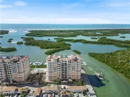 Picture of 445 Dockside Dr B903, Naples, FL 34110