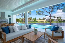 Picture of 527 Devils Ln, Naples, FL 34103