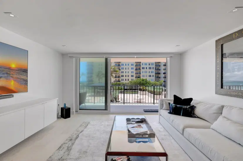 Picture of 3456 S Ocean Boulevard 2060, Palm Beach FL 33480
