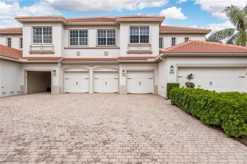 Picture of 17483 Old Harmony Dr 102, Fort Myers FL 33908