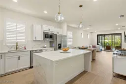 Picture of 2170 Yellowfin Cir, Naples, FL 34114