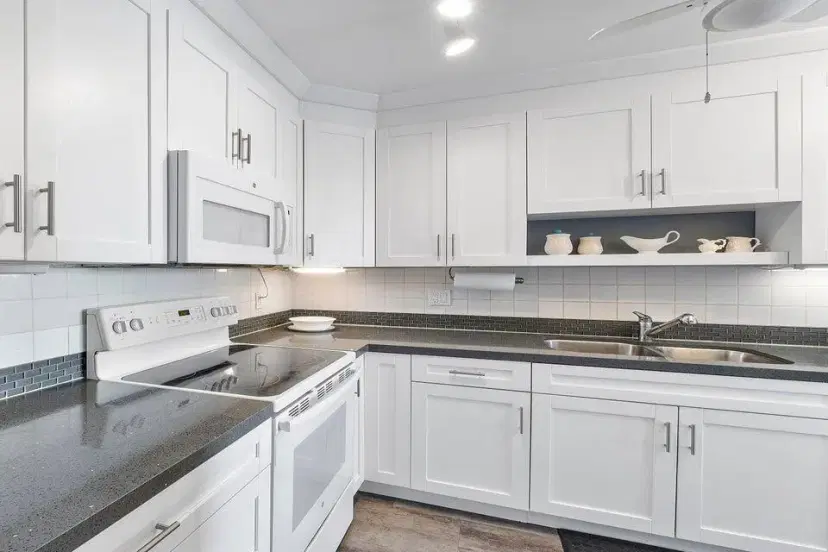 Picture of 2401 Del Aire Boulevard 201, Delray Beach FL 33445