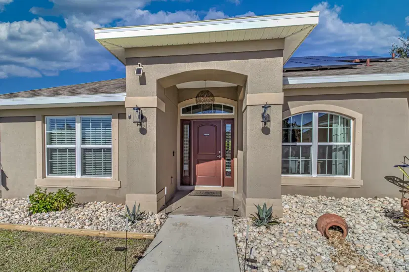 Picture of 561 SW Kabot Avenue, Port St Lucie FL 34953