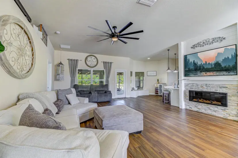Picture of 561 SW Kabot Avenue, Port St Lucie FL 34953