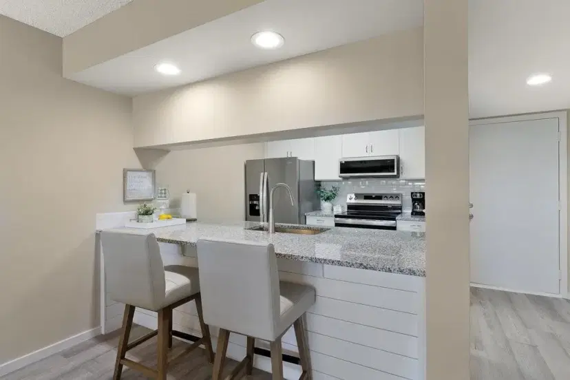 Picture of 1 Plantation Drive 202, Vero Beach FL 32966