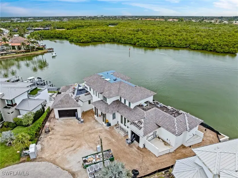 Picture of 2375 Snook Dr, Naples FL 34102