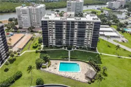 Picture of 11 Bluebill Ave 201, Naples, FL 34108