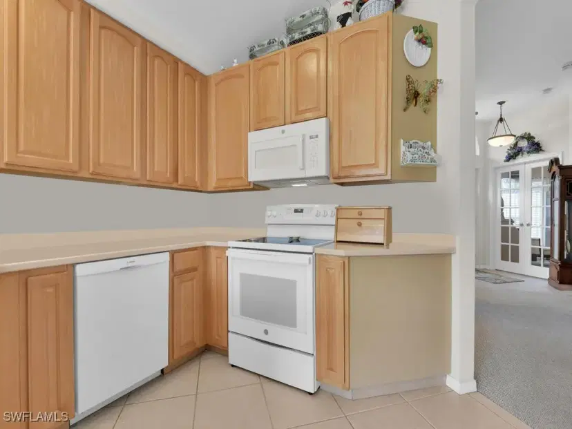 Picture of 2012 Oxford Ridge Cir, Lehigh Acres FL 33973