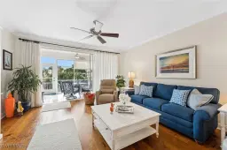 Picture of 752 Wiggins Lake Dr 102, Naples, FL 34110
