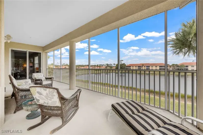 Picture of 5600 Chelsey Ln 204, Fort Myers FL 33912