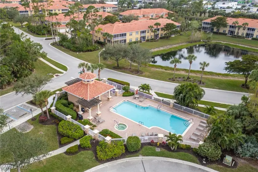 Picture of 5600 Chelsey Ln 204, Fort Myers FL 33912