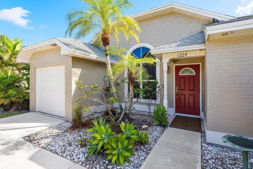 Picture of 1224 Grandview Circle, Royal Palm Beach FL 33411