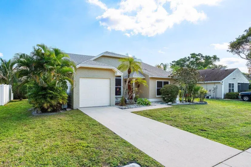 Picture of 1224 Grandview Circle, Royal Palm Beach FL 33411