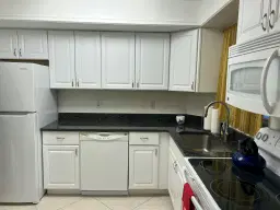 Picture of 18081 SE Country Club Drive 7-69, Jupiter, FL 33469