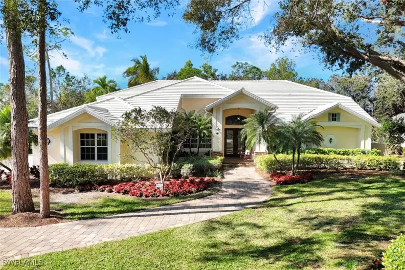 Picture of 9225 The Ln, Naples FL 34109