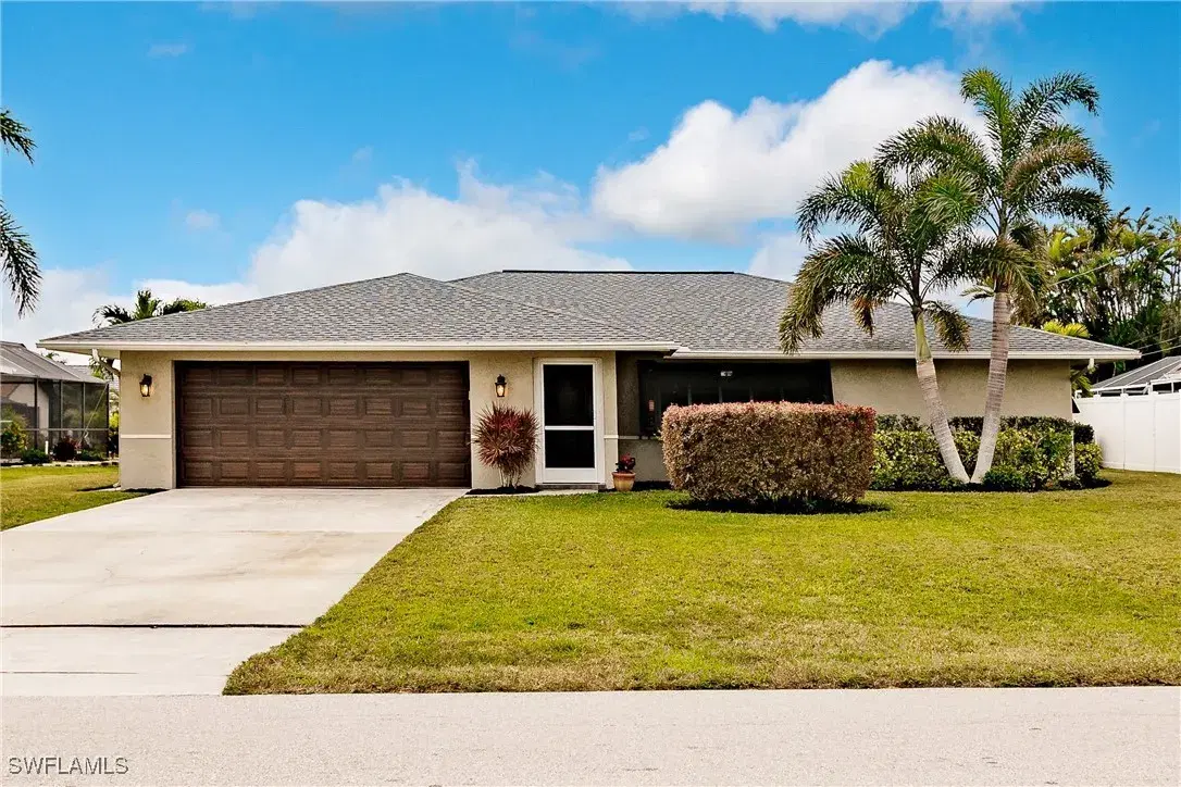 Picture of 928 SW 52Nd St, Cape Coral, FL 33914