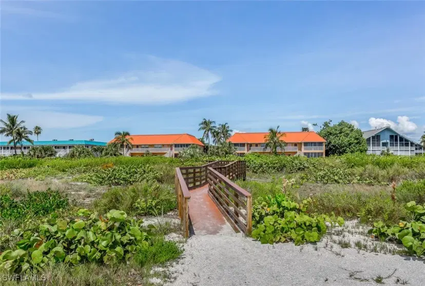 Picture of 805 E Gulf Dr 7A, Sanibel FL 33957