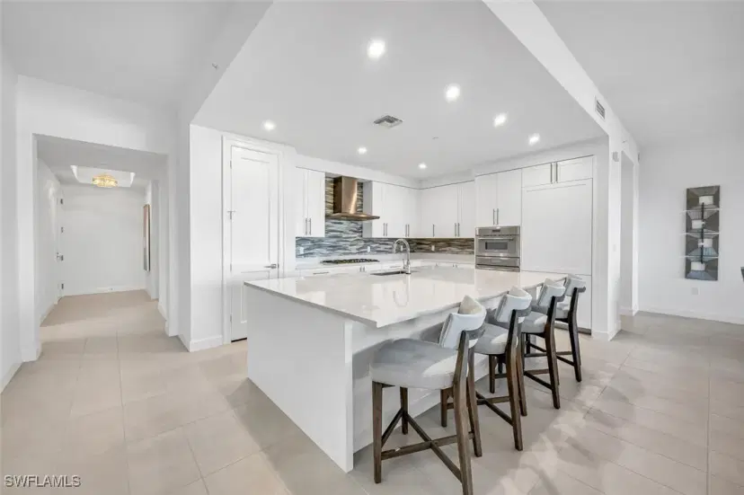 Picture of 1125 Central Ave 565, Naples FL 34102