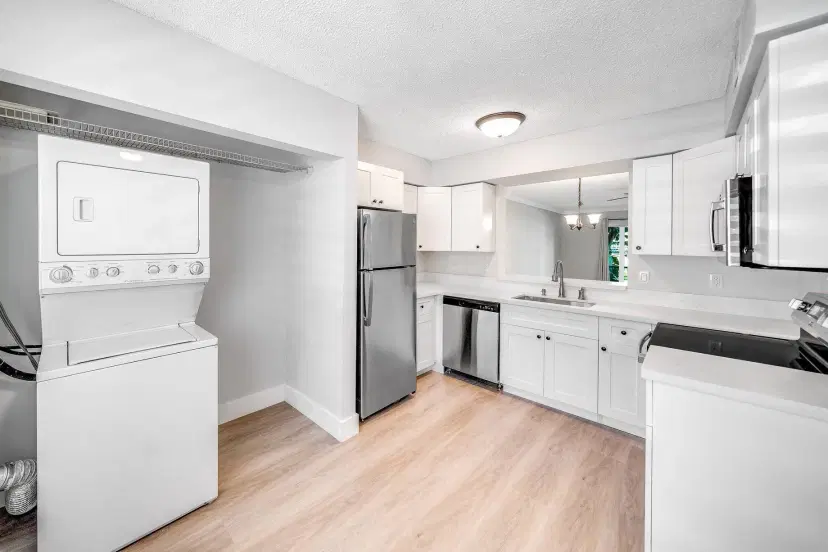 Picture of 2214 S Cypress Bend Dr 106, Pompano Beach FL 33069