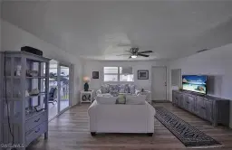 Picture of 31 Pelican St W, Naples, FL 34113